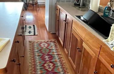 Secluded Cabin in Polebridge, Montana, with Fantastic Views of Glacier National Park - Dream Glamping Experience - Photo 3