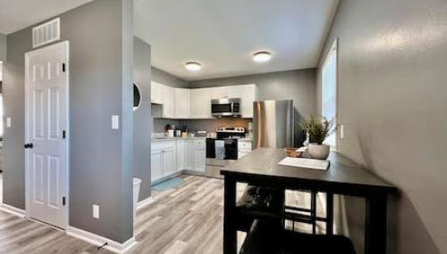 Charming, Stylish remodeled Trenton Apartment - Foto 2, stove, dishwasher, toaster