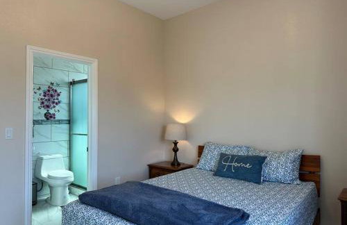 New Renovated House in Little Saigon - Foto 10