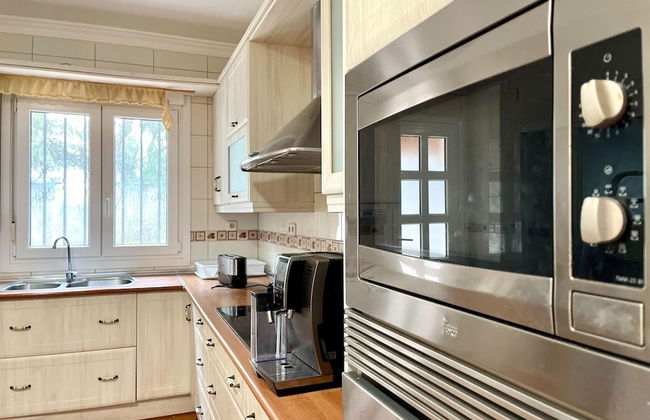 Villa in Roquetas Near Beach & Pool - Foto 14