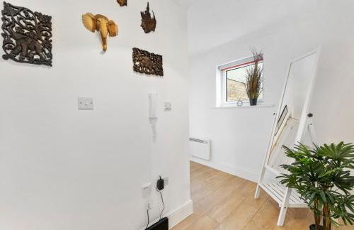 Winter Sale! Modern 2 Bed Flat in Warwick -Parking - Foto 23