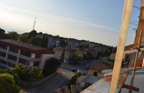 sunny attic apartment - Foto 18