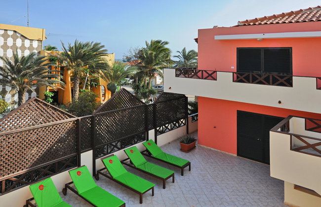 Nautilus Aparthotel - Photo 28