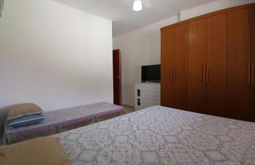 Casa com piscina e ar condicionado perto da Lagoa - Foto 14