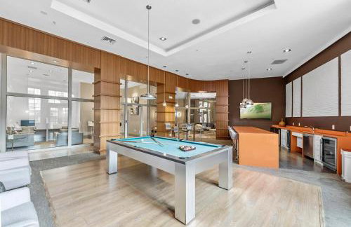 Landing Beautiful 1BD Clubhouse Gym - Foto 29