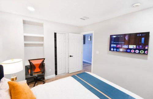 Escondido Front Unit 3-BR by SD STAY - Foto 8