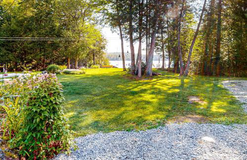 Spectacular Sebec Setting - Foto 20