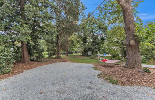 Newly Renovated Carriage House - Foto 29