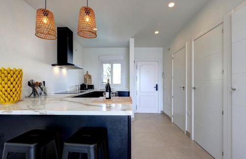 Apartment El Paseo - gerenoveerd appartement met zeezicht - Photo 28