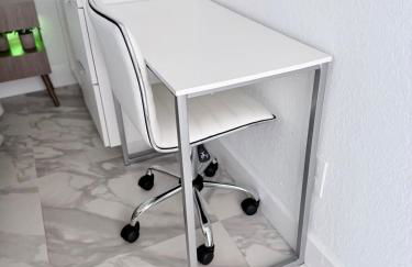 2 bed peaceful, lakeview studio NO FEES - Foto 15