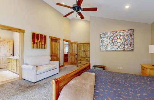 Pine Haven - Photo 11