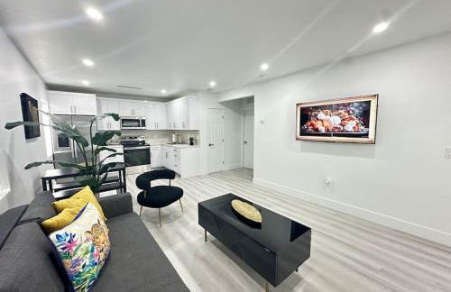 Stay Where Miami Comes Alive - Photo 2