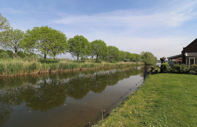 Bungalow by Water Near Rotterdam - Foto 41