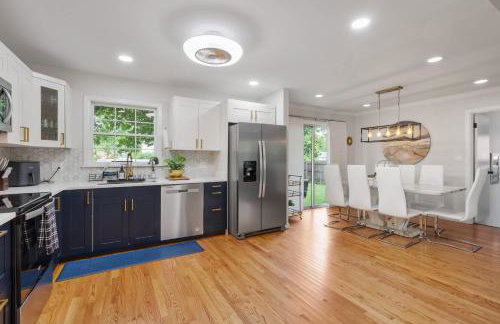 Hidden Gem- Stylish Comfort Prime Location Family Friendly - Foto 12