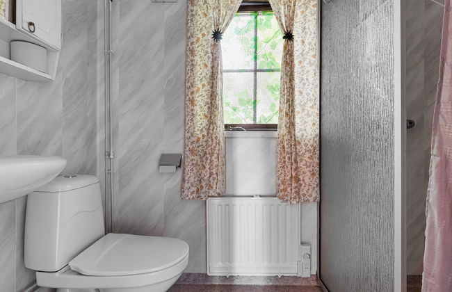 1 bedroom House in Färgelanda with garden - Photo 27