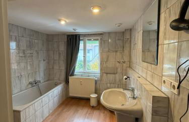 ALL IN APARTMENTS 3 Schlafzimmer, Küche, Bad 6 Betten - Foto 8