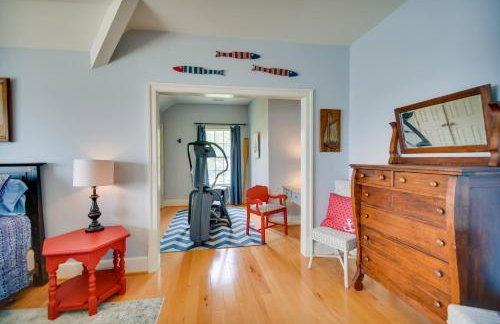 Bayfront White Stone Escape w/ Private Beach! - Photo 23