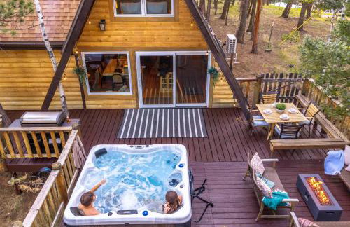 Timber A-Frame, Large Deck, Hot Tub, Fireplace - Foto 18