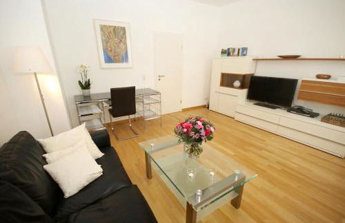 Möbliertes Apartment im Herzen von Düsseldorf - Foto 1