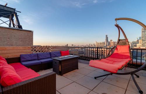 McCormick Place 3BR Luxury Penthouse Duplex with Personal Rooftop and Optional Parking for 8 guests in Chicago South Loop - Foto 12