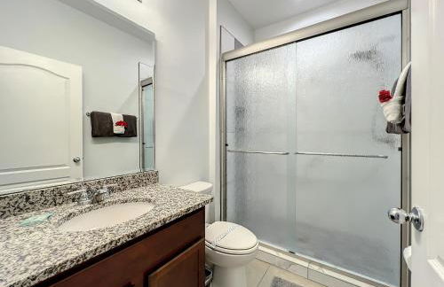 Solterra Resort Davenport FL Clubhouse Area - 7 Bedroom 6 Bath Home with Private Pool Spa - Lazy River 20 min from Disney - Foto 89