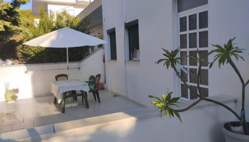 Leros Lakki Entire rental unit, Host Kathy - Foto 2