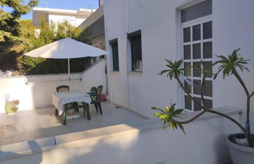 Leros Lakki Entire rental unit, Host Kathy - Foto 2