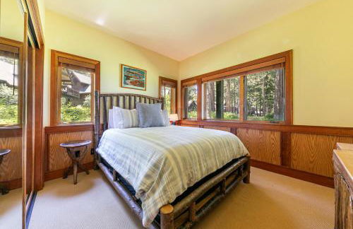 Chambers Lakeside Escape w Lake Views & HOA Access! - Foto 17