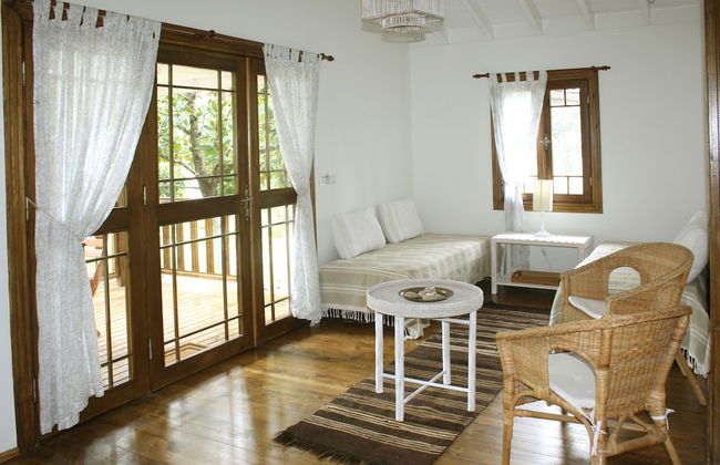 Akdeniz Bahcesi - Foto 4