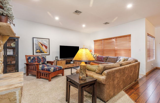 Seven Springs 4 BR Premium Condo, Deck with Views by RedAwning - Photo 11