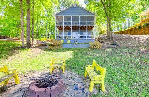 Lakefront Eatonton Getaway with Dock and Grill! - Foto 33