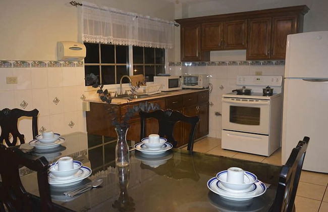 TRAVEL SUITES - Photo 2