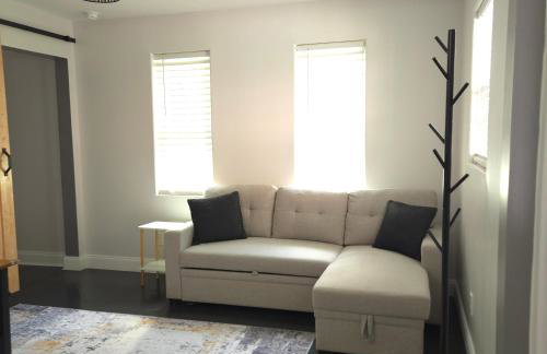 luxe studio with a great location lawrenceville - Photo 19