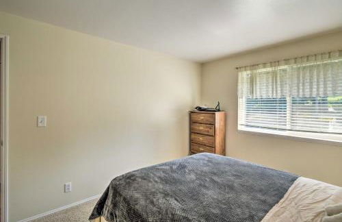 Spacious Family Home on Golf Course Hike and Bike! - Foto 16