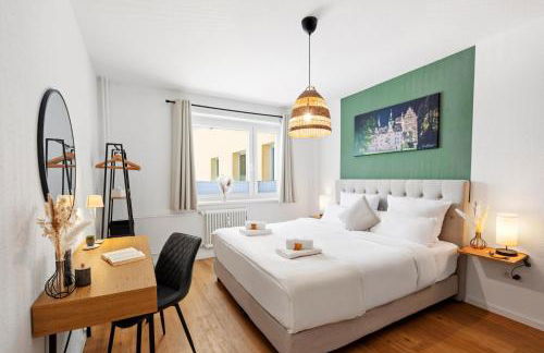 Wohlfühlapartment, Zentral, 200m zur UNI, Parkplatz, Boxspringbetten, Massagesessel, Nespresso, 1Gbit LAN & WIFI - Foto 1