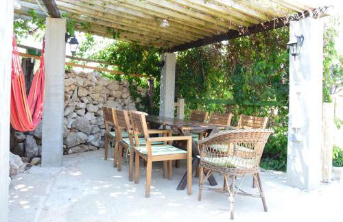 Three Sisters, absolutely unique stone houses, 200 m from the beach - Photo 33