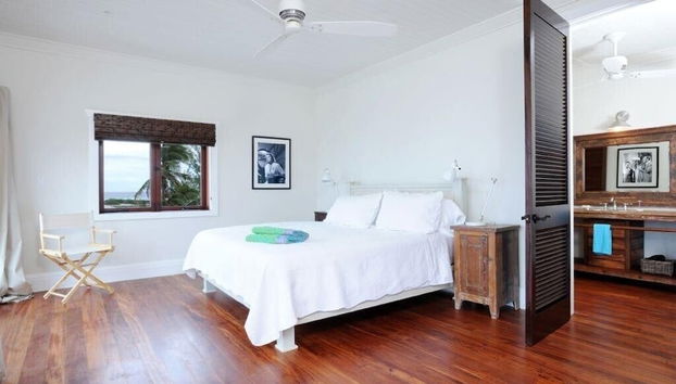 Alfred House & Cottage 6 Bedroom Home - Foto 4, Habitación