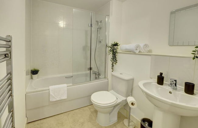 Beautiful 1-bed Apartment in Gloucester - Foto 29