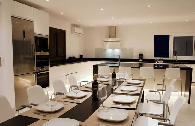 Luxury villa with heated pool - Foto 12