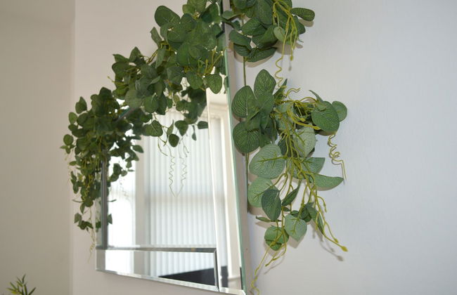 Beautiful Two-bed Apartment With Driveway Parking - Foto 32