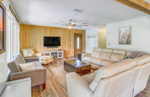 Riverfront Milton Cabin w/ Boat Ramp & Dock! - Foto 4