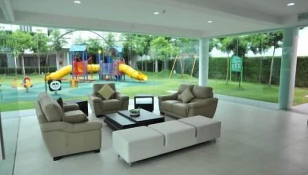 Coin salon dans le hall