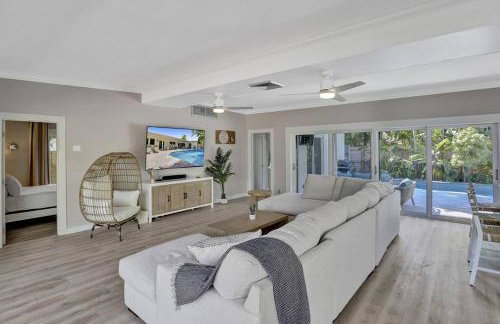 Brand New! Heated Pool, Golf Cart, Next to Beach - Foto 12