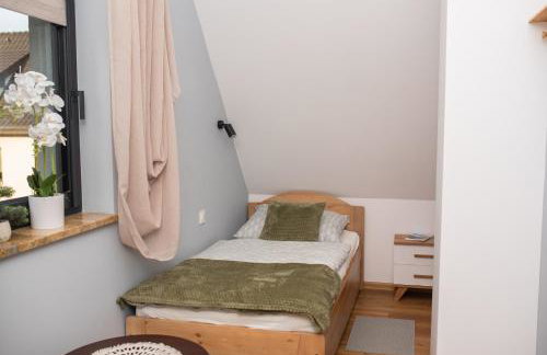 W Sercu Kotliny - luksusowe wille 8 osobowe z balią opalaną drewnem i widokiem na góry - Foto 18