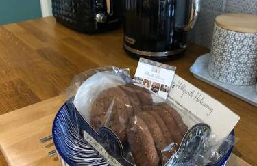 Hideaway between Coast and Moors in a beautiful Village apartment - Photo 14