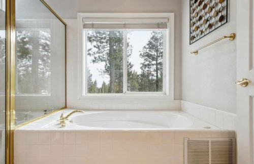 The Royal Canterbury Retreat - Near Kings Beach & Lake Tahoe - Foto 34