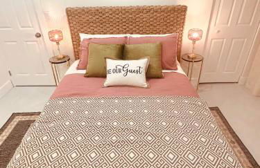 Charming Home Close to Beaches & Downtown - Foto 19