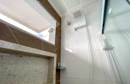 Casa Individual com 2 suítes, cozinha completa, Internet privativa 300MBPS, região bem sossegada com comercios diversos ao redor - Foto 41