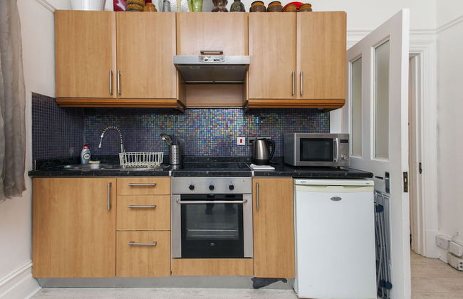 Leicester Square Atmosphere - Photo 3