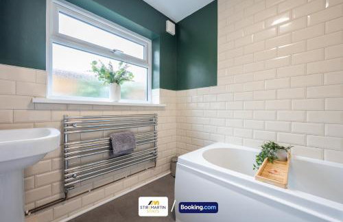 Stylish 2 BR Townhouse By StirkMartin Stays Short Lets & Serviced Accommodation Cardiff With Free Parking & Sleeps5 - Foto 37